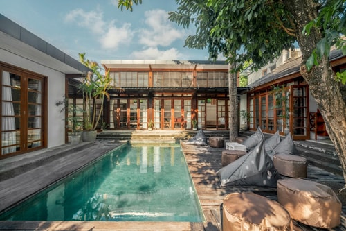Boutique 1BR Escape near Batu Belig Beach in Canggu, Bali — image 1