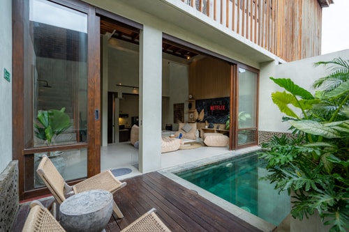 Canggu 2BR Villa | Bathtub & Pool, 5mins to Beach in Canggu, Bali — image 1