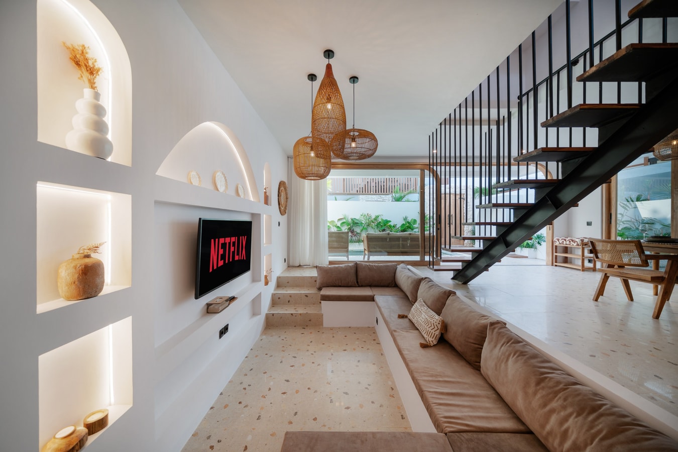 Cadaques - Pool Villa, Rooftop Terrace, Uluwatu in Badung Regency, Bali — image 3