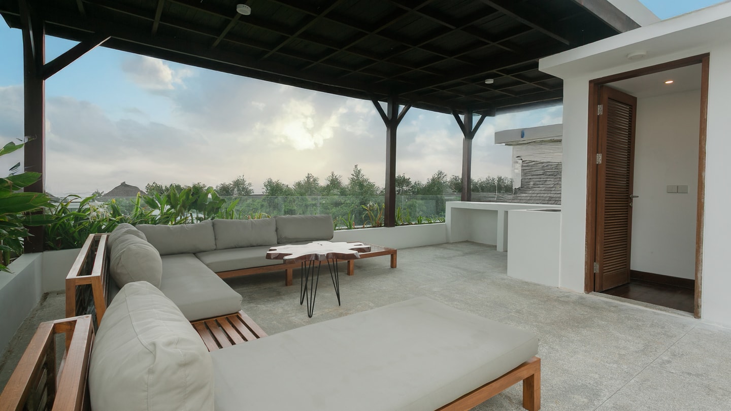Ombak D3 - 3BR Villa with Pool & Rooftop, Cemagi in Canggu, Bali — image 13