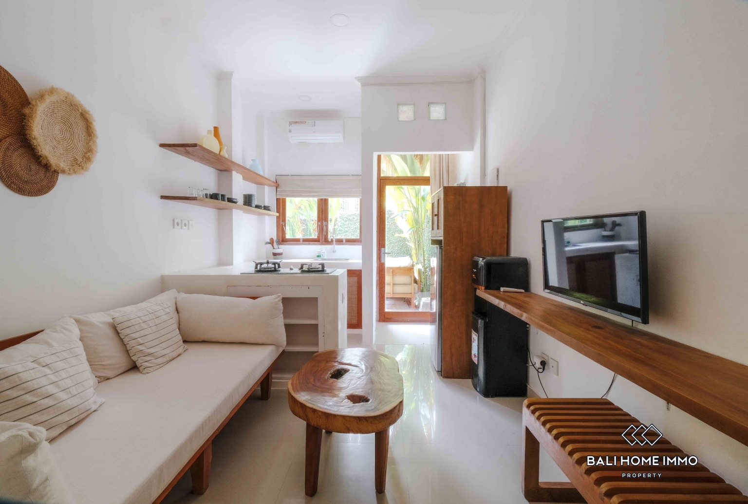 1 bedroom apartment for rental in Pererenan Bali — image 1