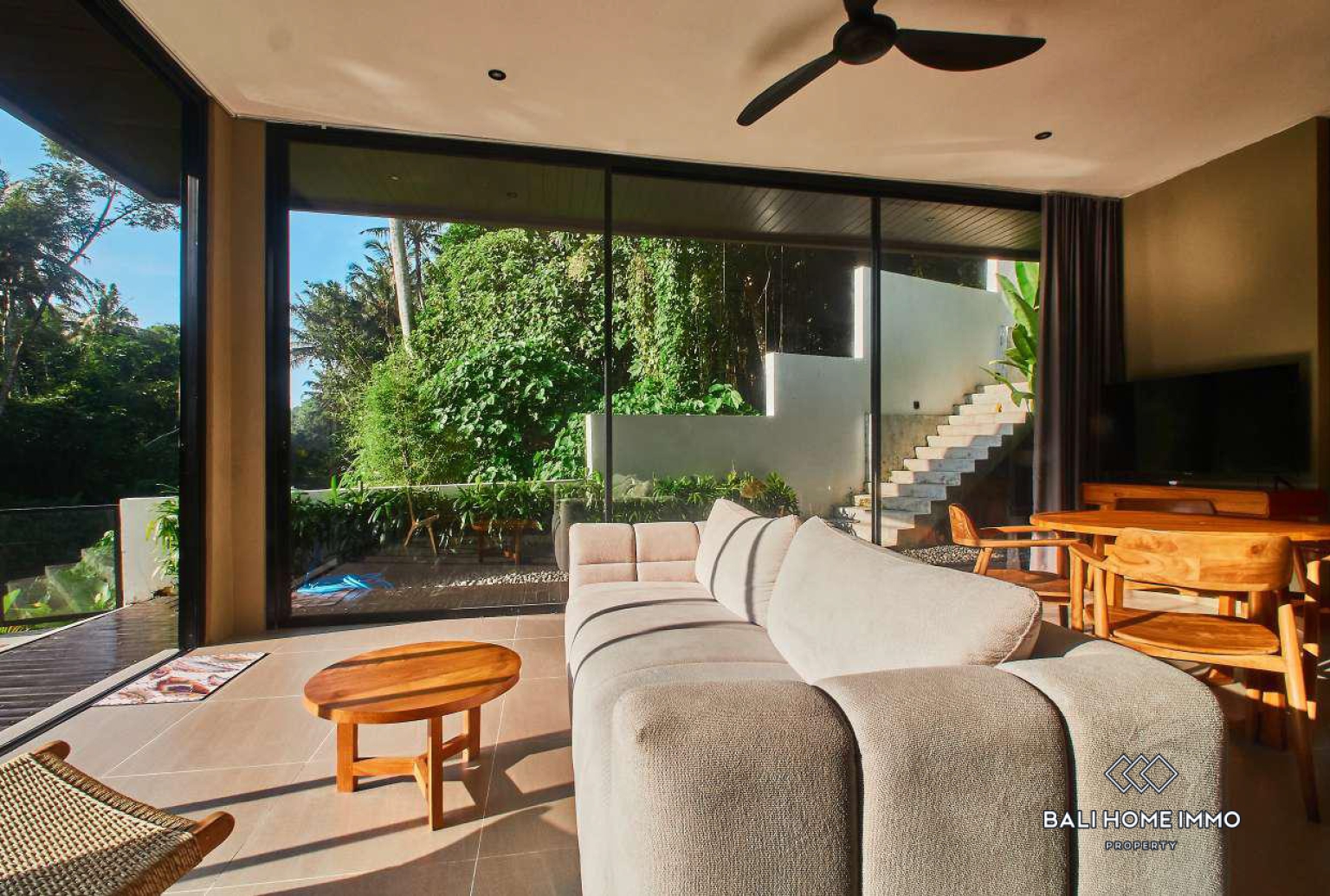 1 Bedroom Modern Riverside Villa For Sale and Rent in Ubud Bali — image 4
