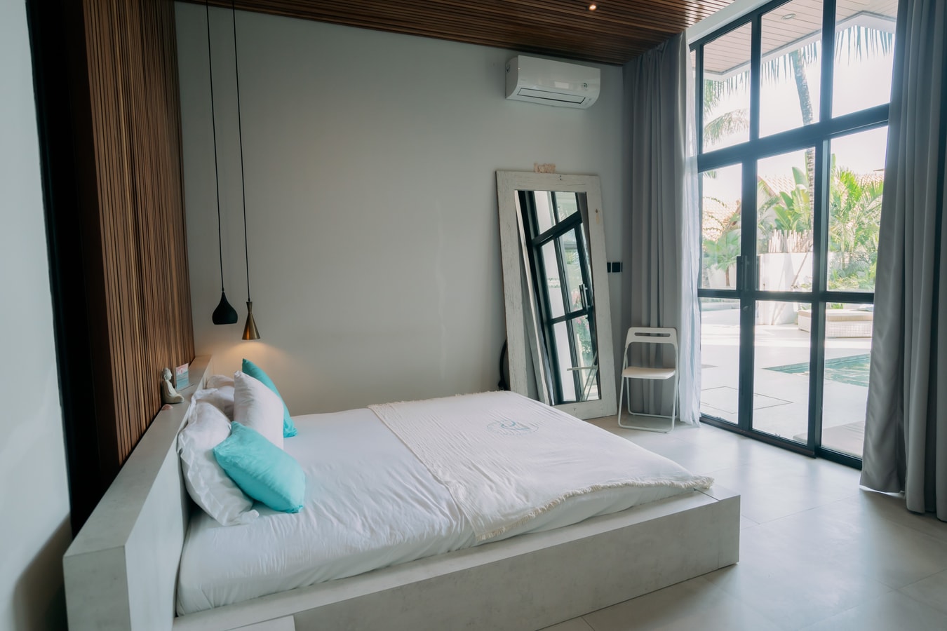 Canggu 2BR Ocean Breeze VIlla w/ Rooftop & Pool in Canggu, Bali — image 19