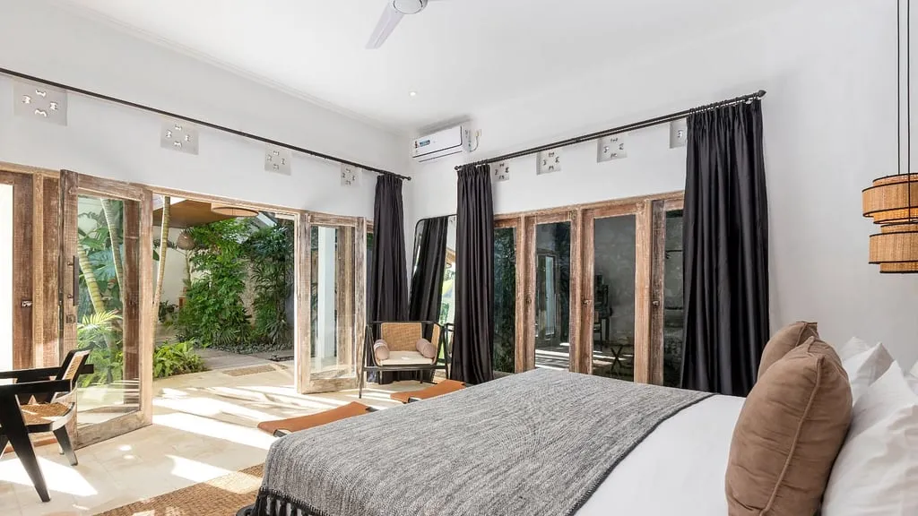 Villa Gauguin Seminyak — image 7