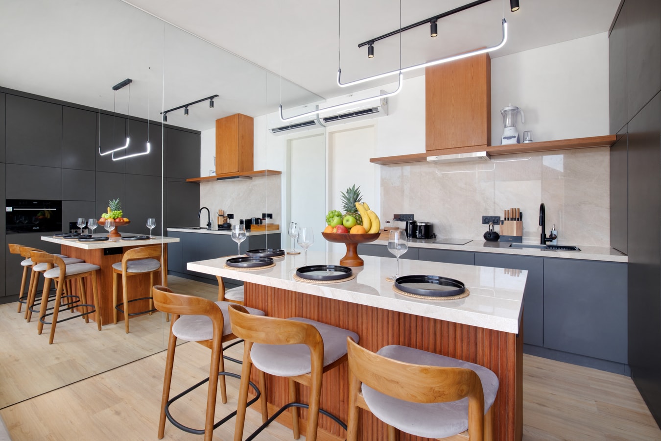 Stylish 2BR Canggu Villa | Private Pool, Prime Loc in Canggu, Bali — image 7