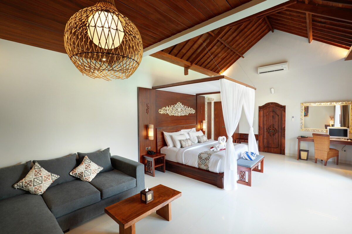 Tropical Hideaway Suite 2 Bedroom Private Villa in Jimbaran — image 2