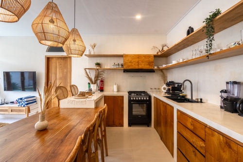 2BR Prime Location Umalas Villa | Pool, Near Cafés in Canggu, Bali — image 8