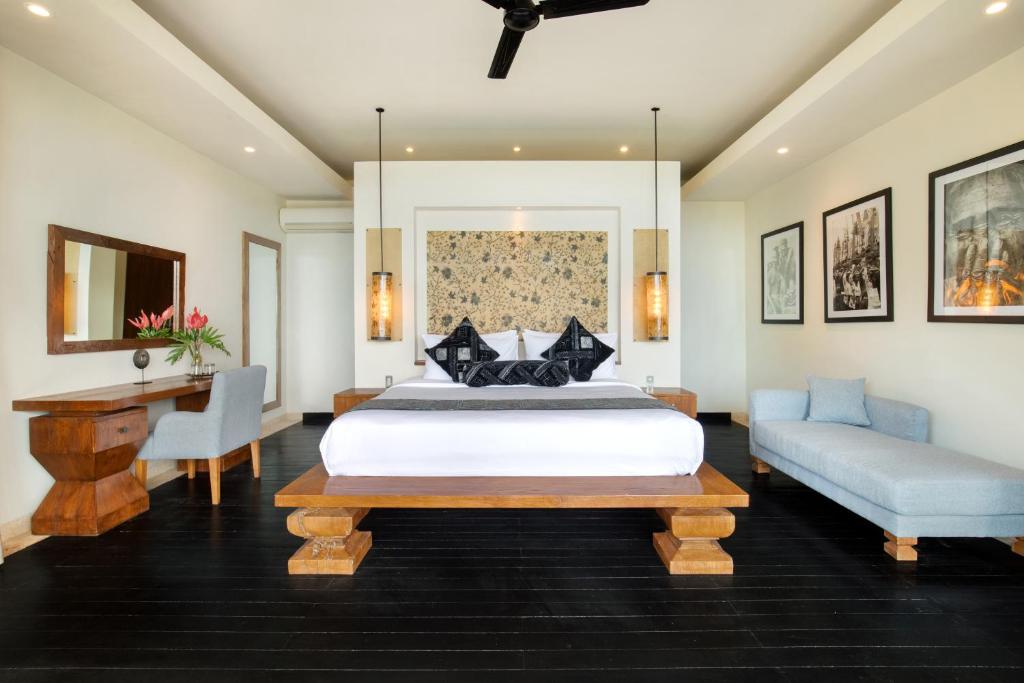 Lavish Hilltop Escape Private Villa in Jimbaran — image 5