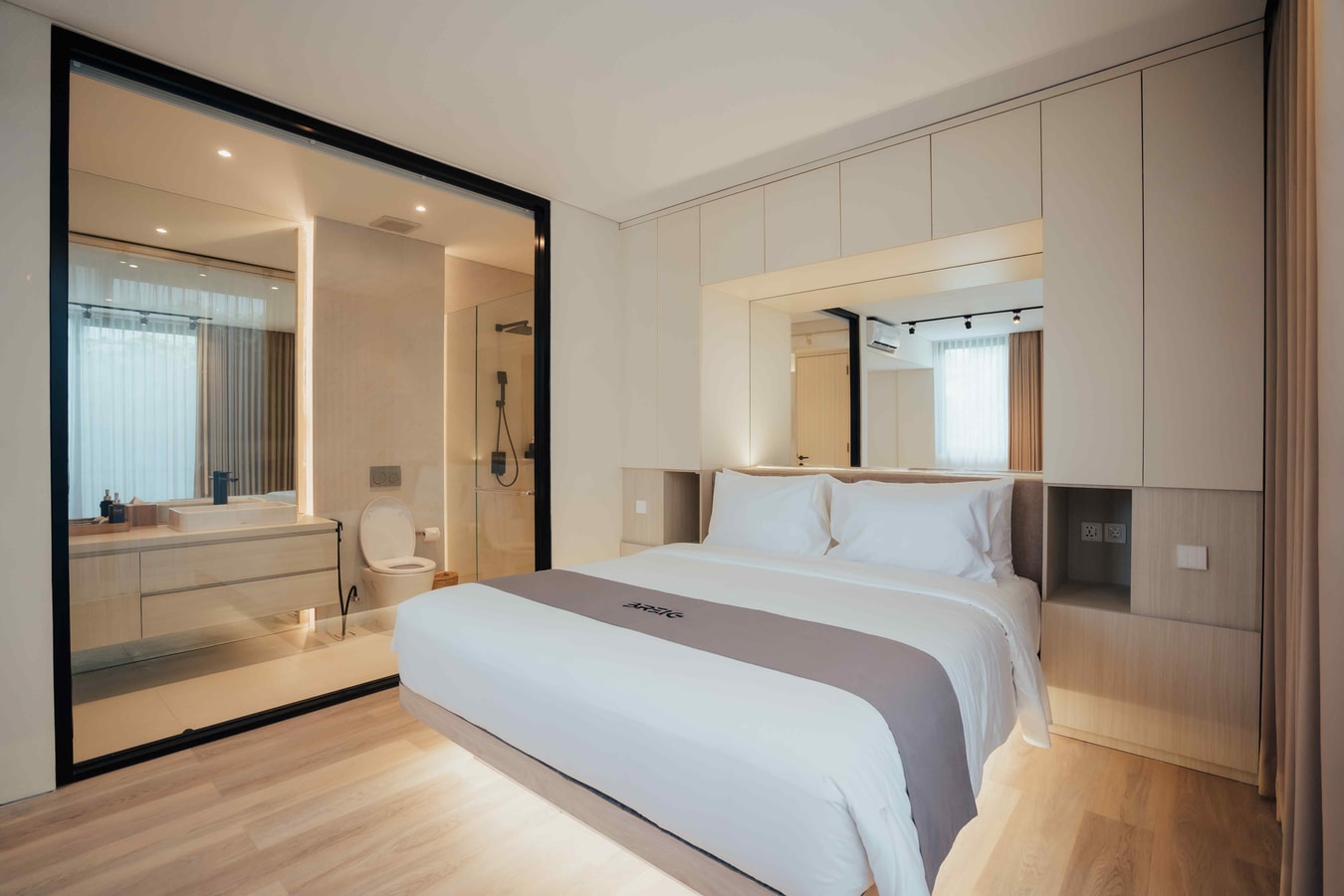 Canggu Retreat 2BR Villa | Private Pool, Prime Loc in Canggu, Bali — image 7