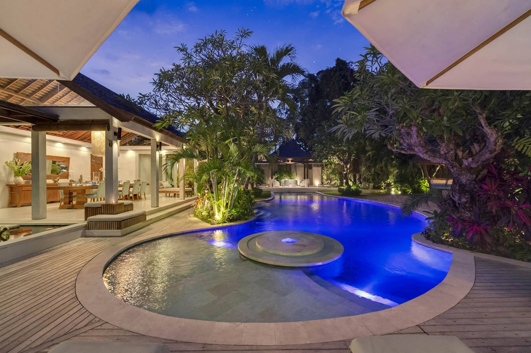 Seminyak Villa 3393 — image 1