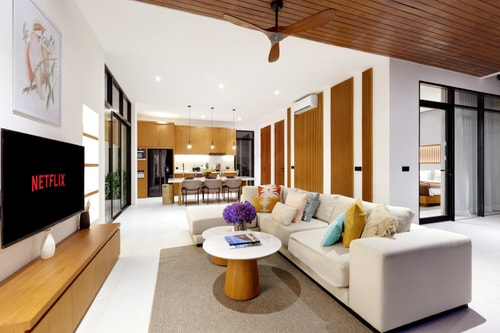 Comfort Stylish 3BR Villa w/ Rooftop & Pool, Canggu in Canggu, Bali — image 16