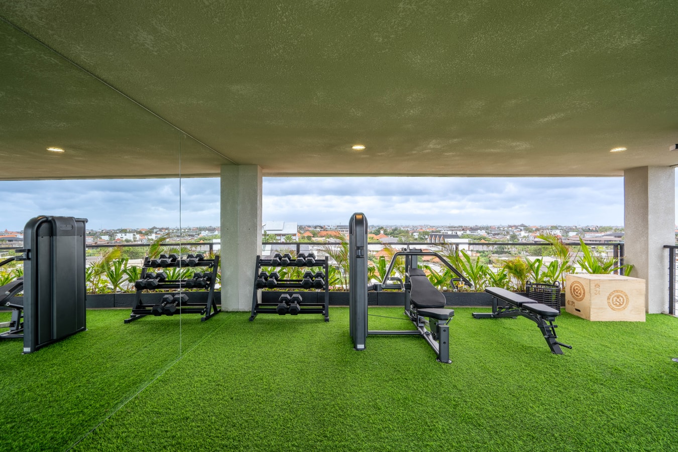 Canggu 1BR Suite | Rooftop Gym, Sauna & Pool in Canggu, Bali — image 7