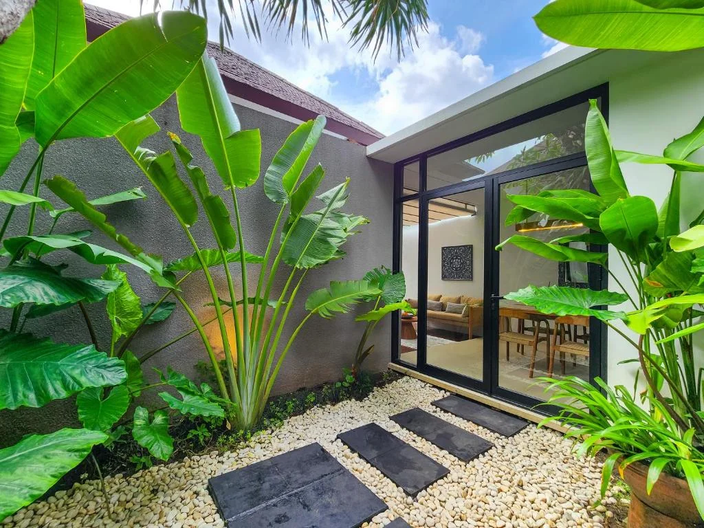 2-Bedroom Private Pool Villa Rental in Umalas Kerobokan — image 4