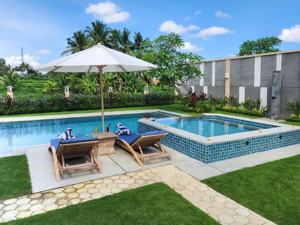 2-Bedroom Villa with Private Pool & Jacuzzi in Ubud — image 6