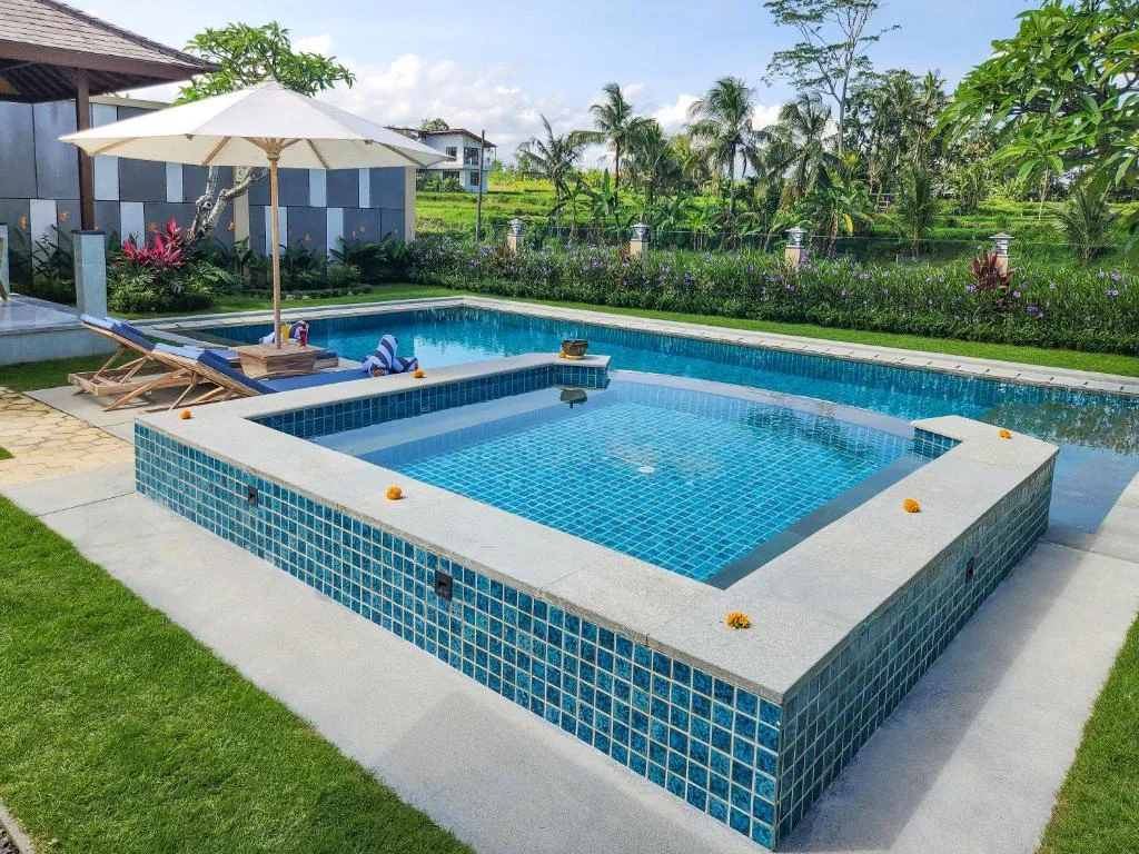 2-Bedroom Villa with Private Pool & Jacuzzi in Ubud — image 5