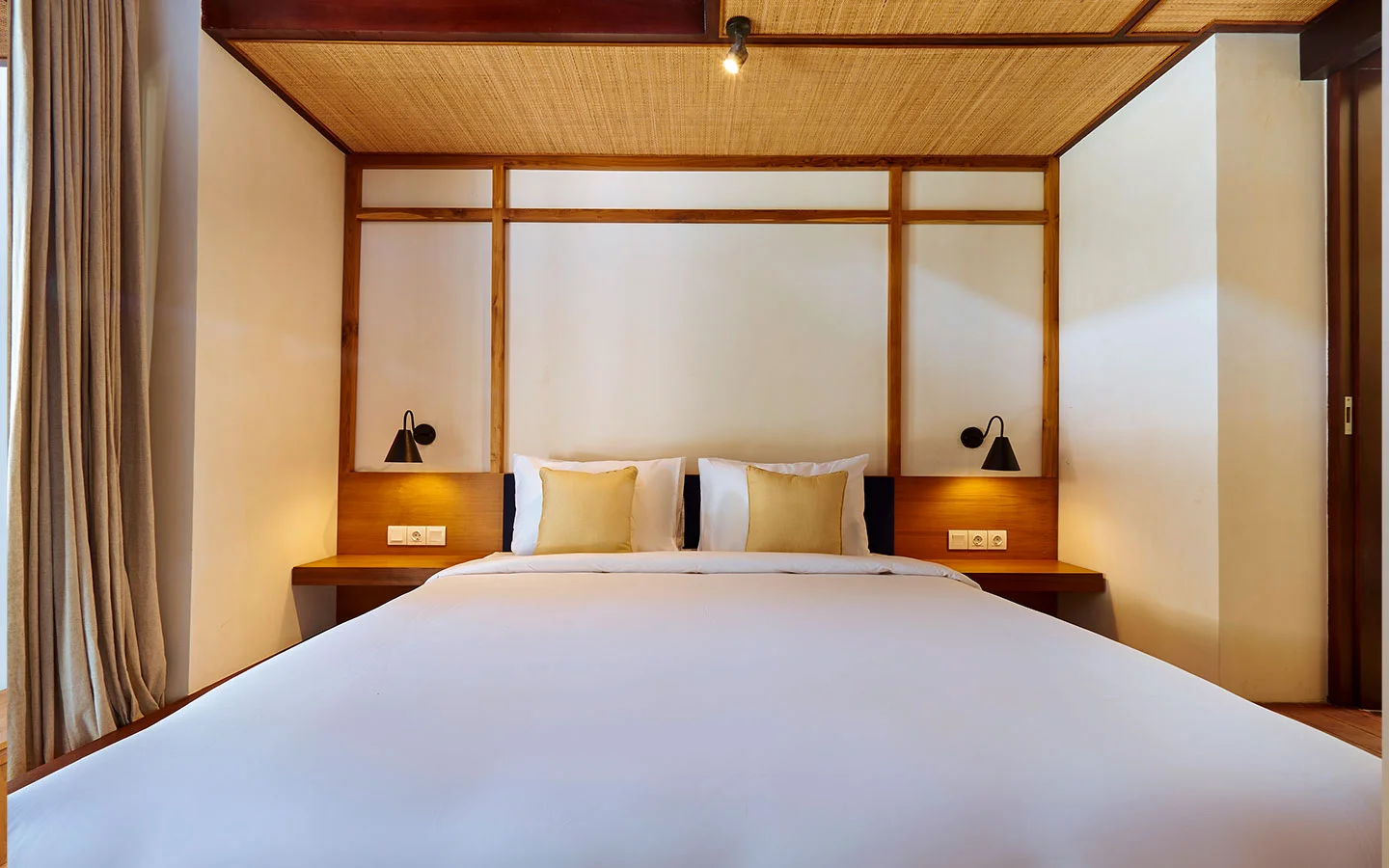 2BR Hidden Japanese-Style Sanctuary Villa with Private Pool in Canggu — image 16
