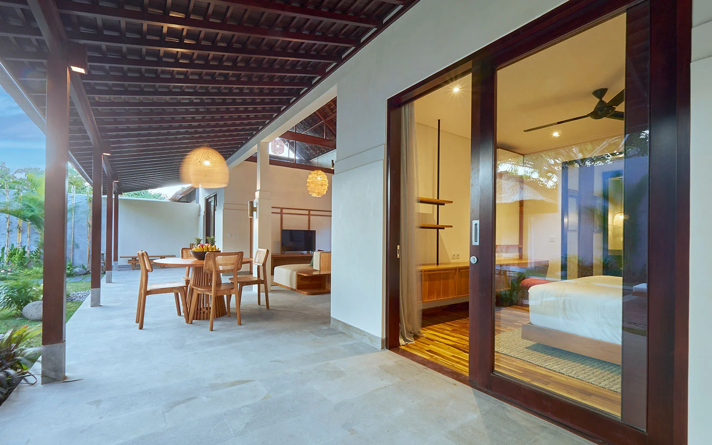 2BR Hidden Japanese-Style Sanctuary Villa with Private Pool in Canggu — image 4