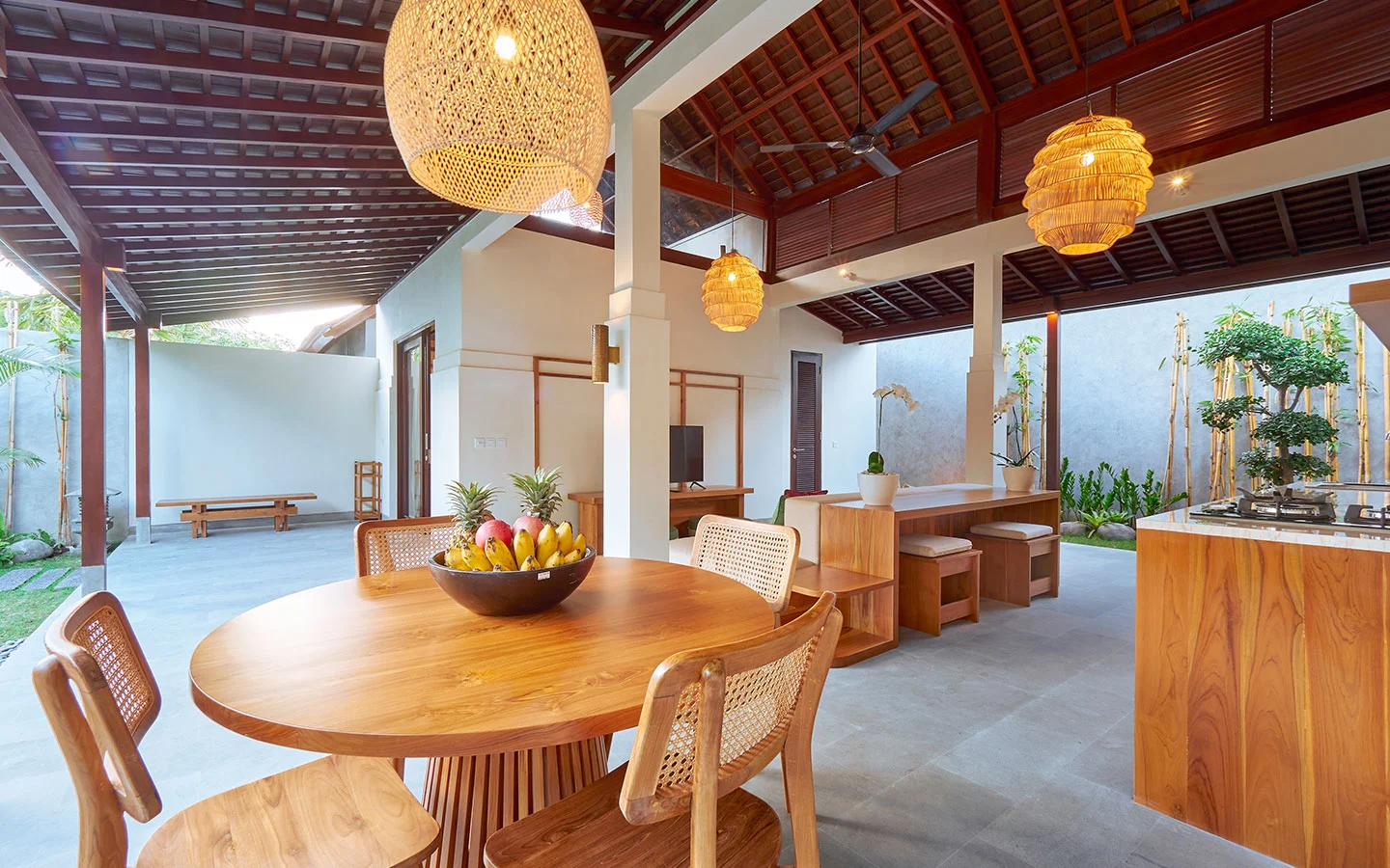 2BR Hidden Japanese-Style Sanctuary Villa with Private Pool in Canggu — image 15