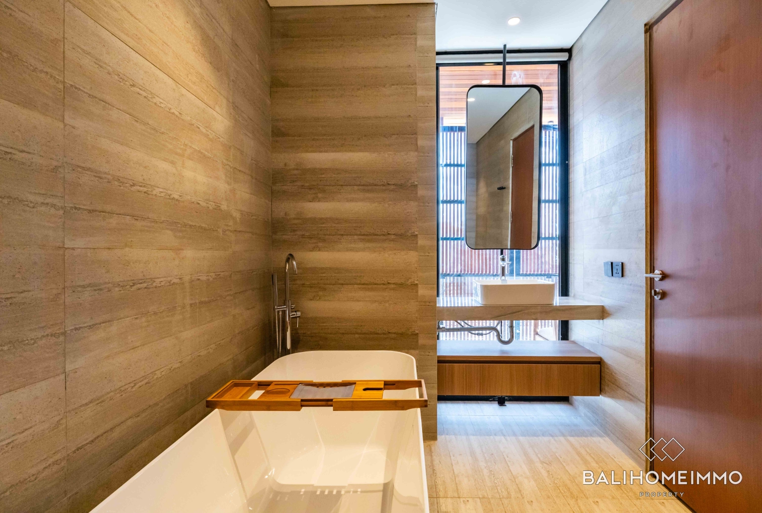 2-BEDROOM APARTMENT FOR RENT IN THE HEART OF BERAWA — image 18