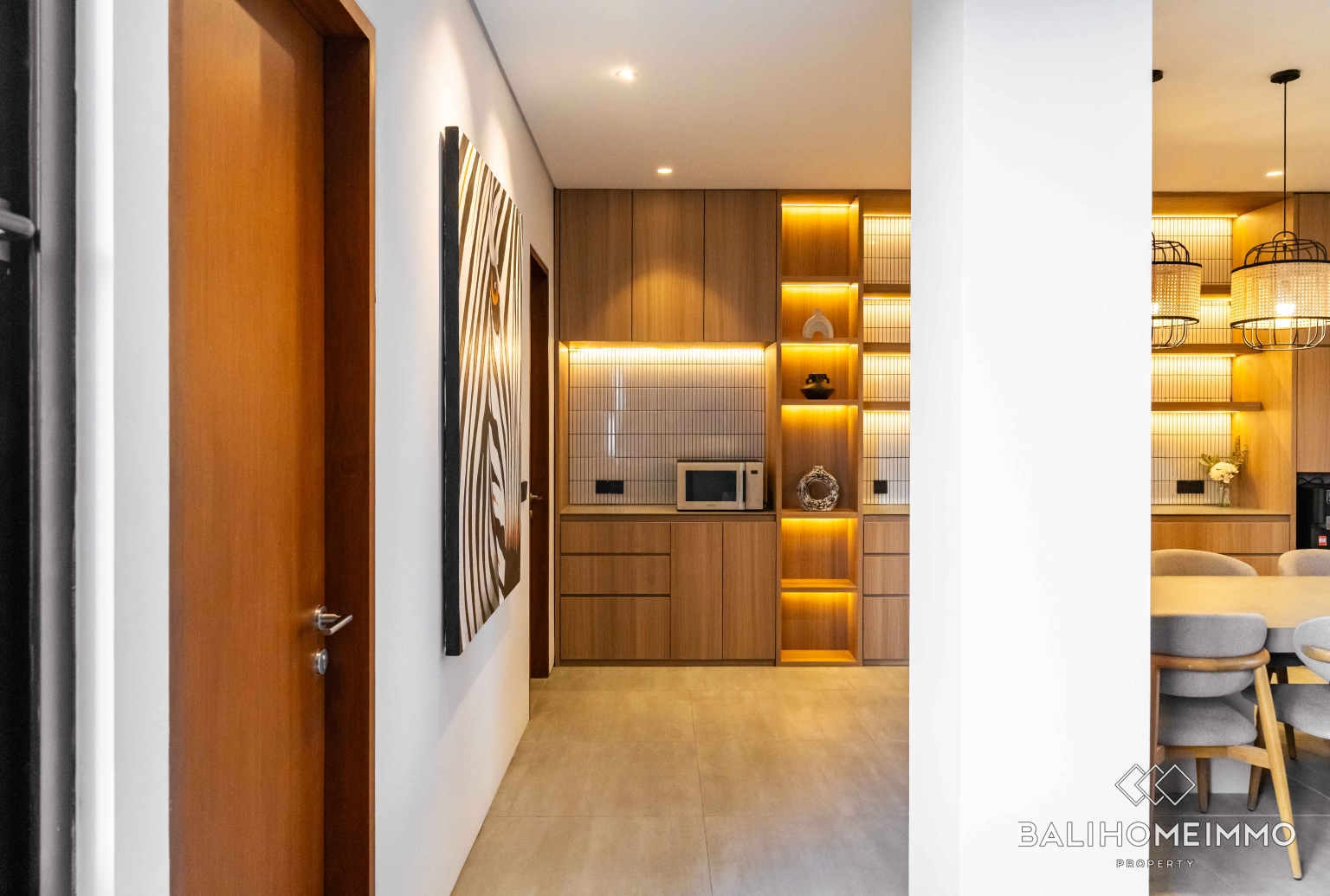 2-BEDROOM APARTMENT FOR RENT IN THE HEART OF BERAWA — image 7