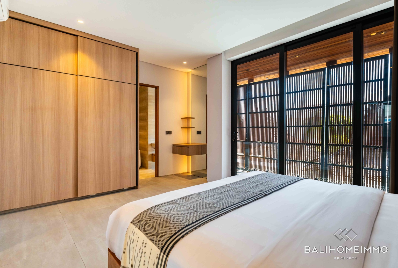 2-BEDROOM APARTMENT FOR RENT IN THE HEART OF BERAWA — image 13