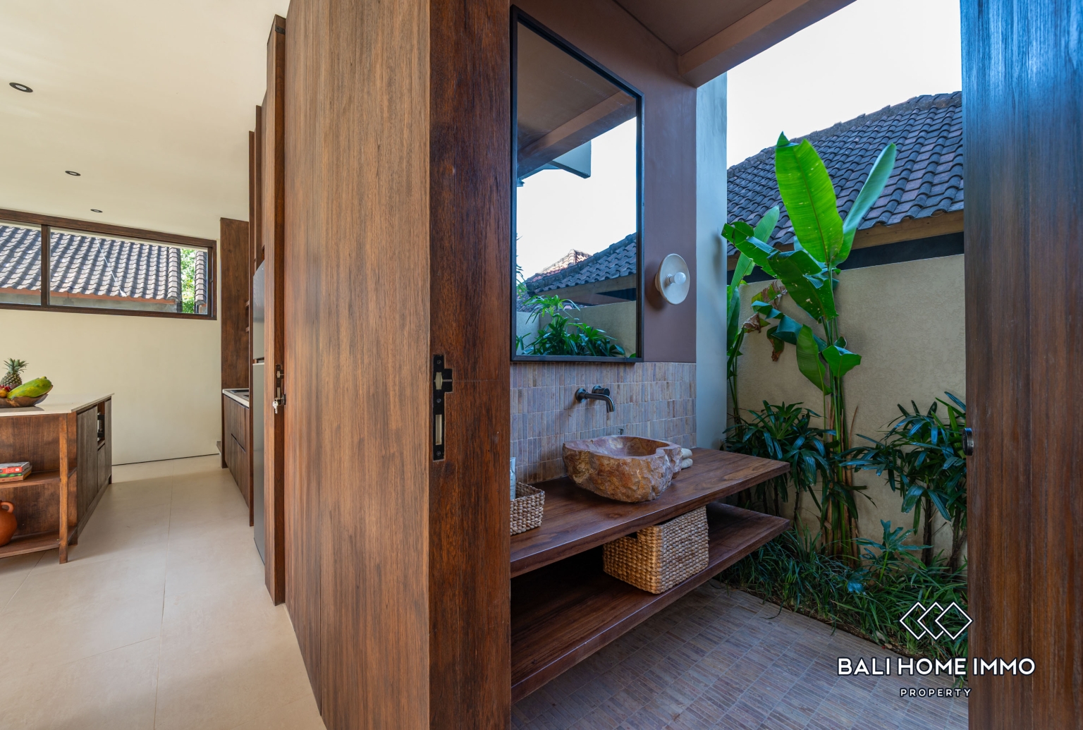 2 Bedroom Modern Villa For Rent in Cemagi Beachside — image 9