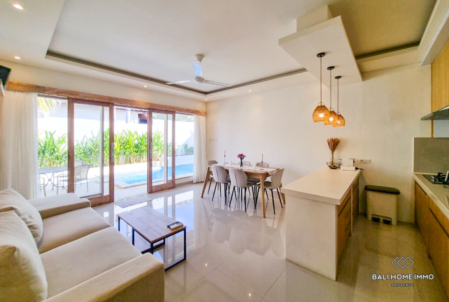 2 Bedroom Villa for Monthly Rental in Bali Canggu Residential Side — image 1