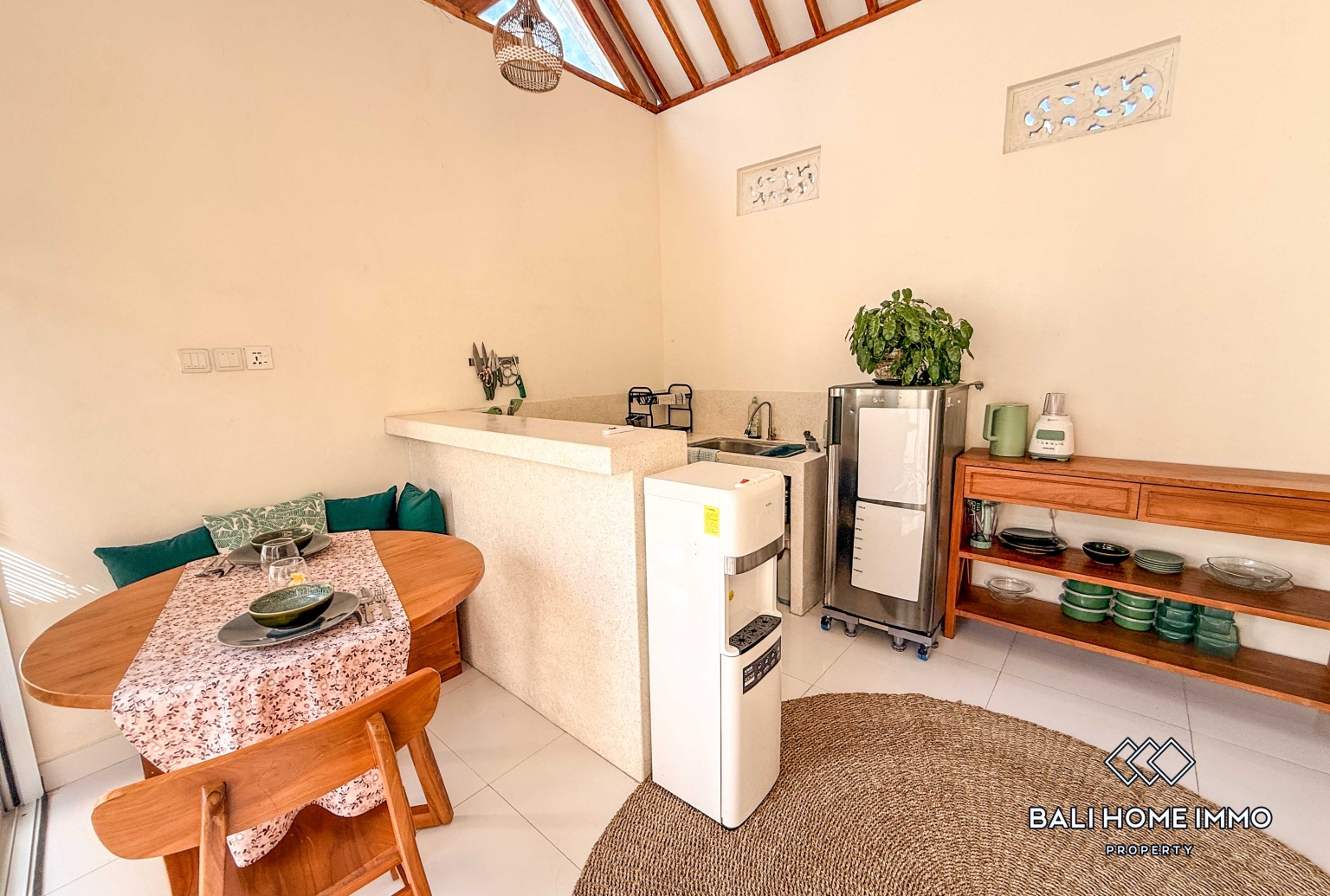 2 Bedroom Villa For Rent in Pererenan Beachside — image 2