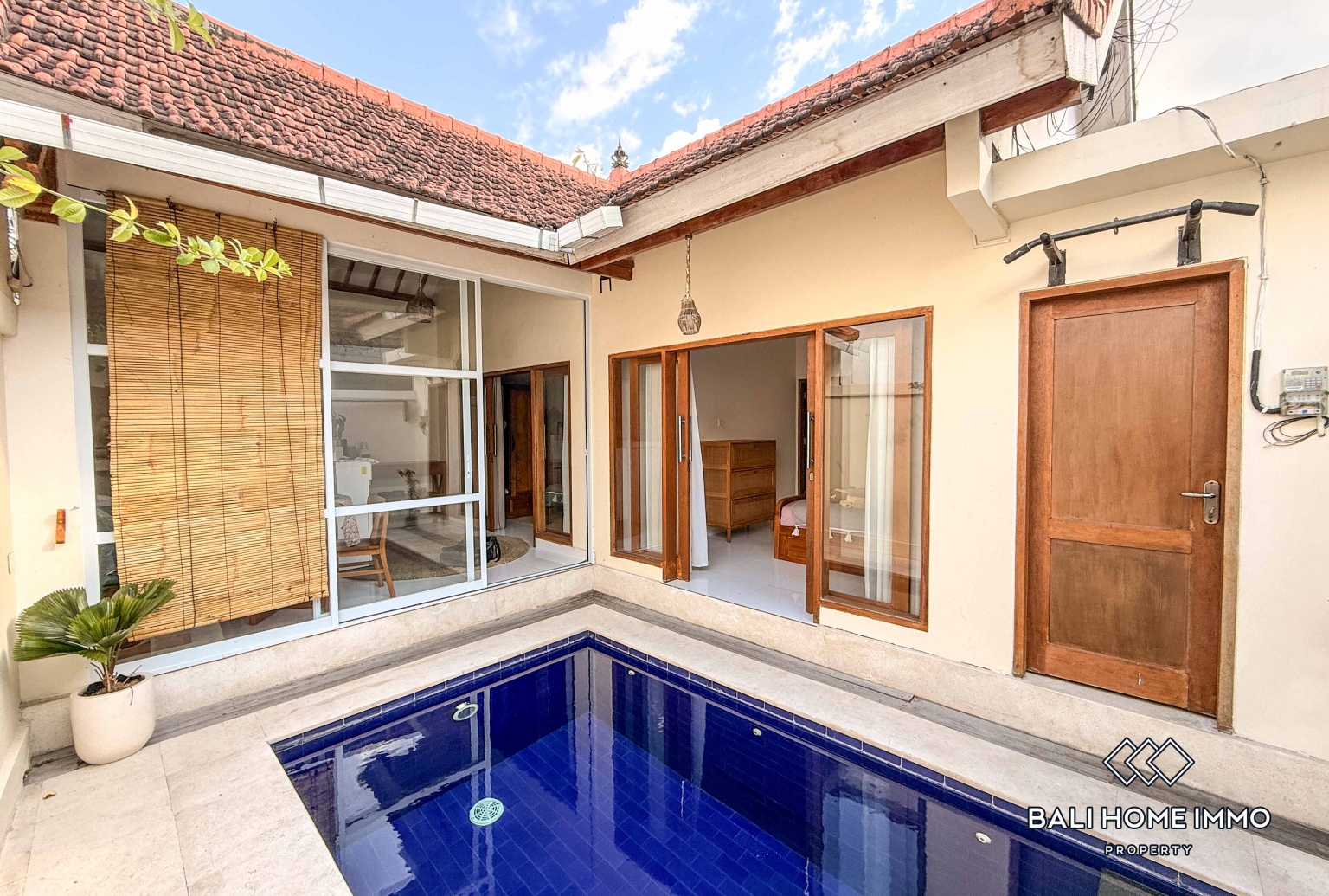 2 Bedroom Villa For Rent in Pererenan Beachside