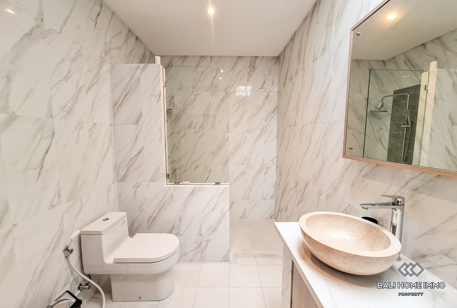 2 Bedroom Villa For Rent in Pererenan Northside — image 9