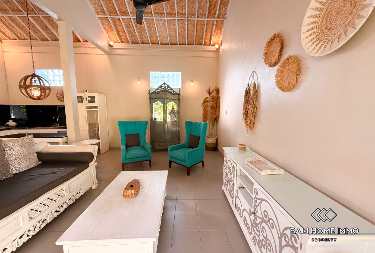 2 Bedroom Villa For Rent in Seminyak Oberoi — image 1