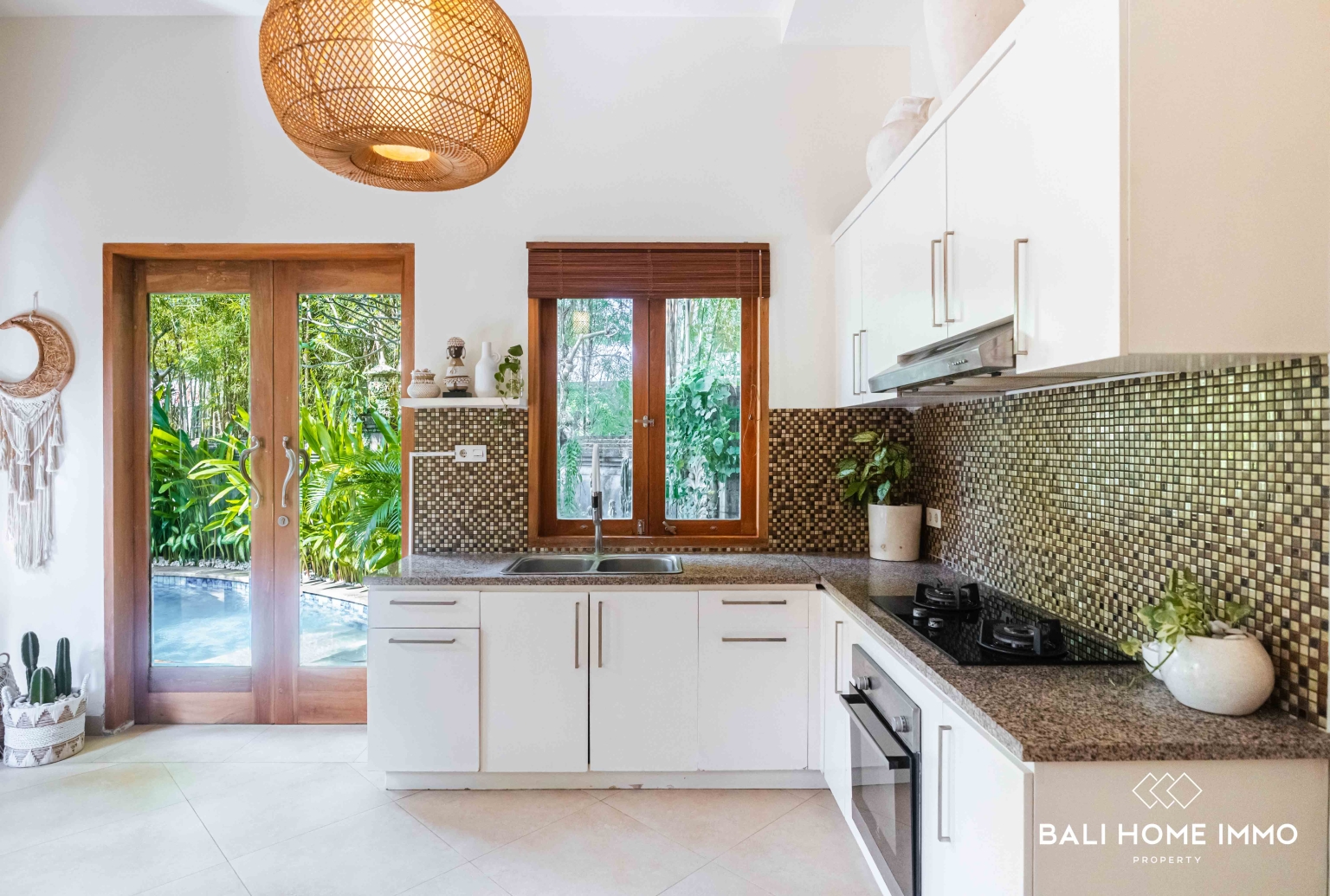 2-bedroom Villa for Yearly Rental in Pererenan — image 9