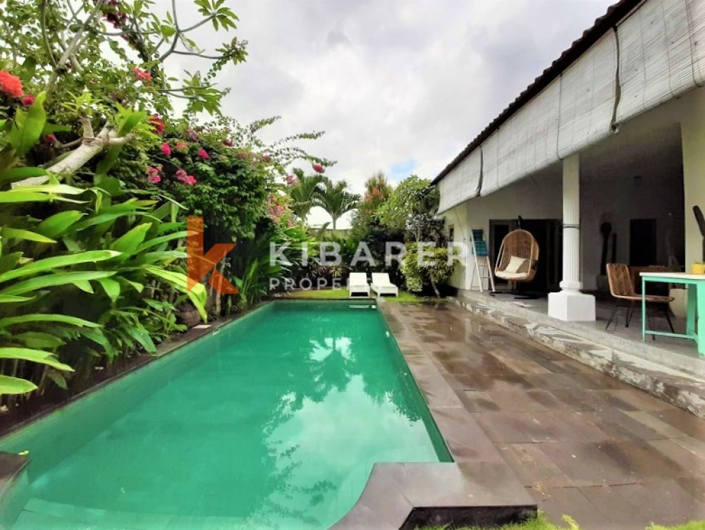 Beautiful Closed Two-Bedroom Villa in Padang Linjong — image 1