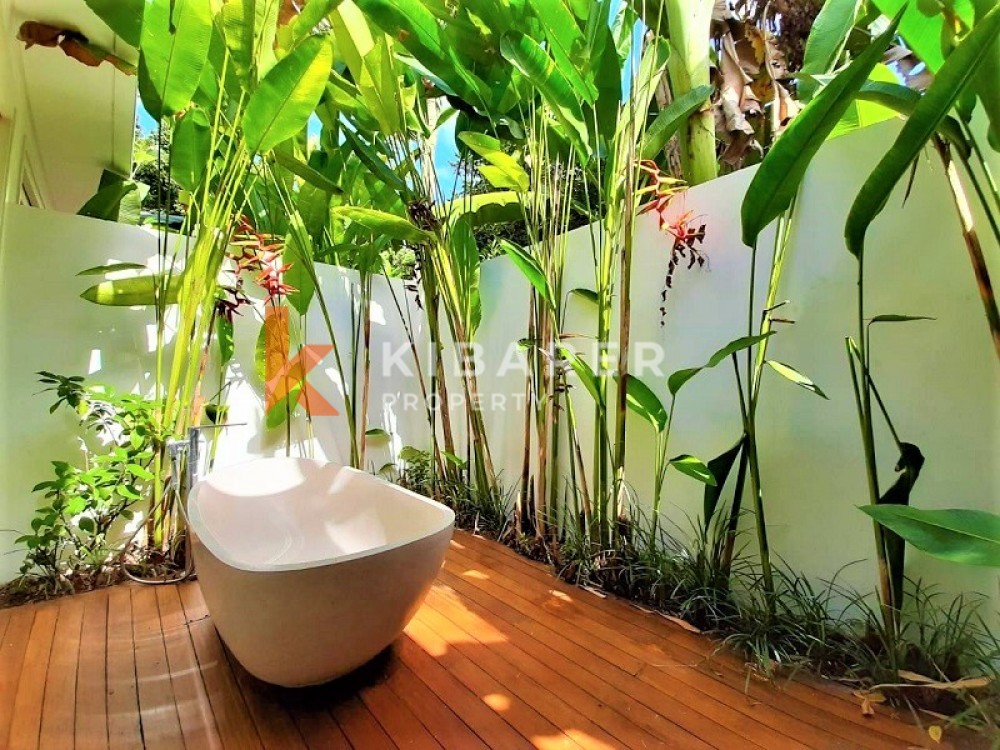 Four-Bedroom Open Living Luxury Villa in Pererenan — image 13