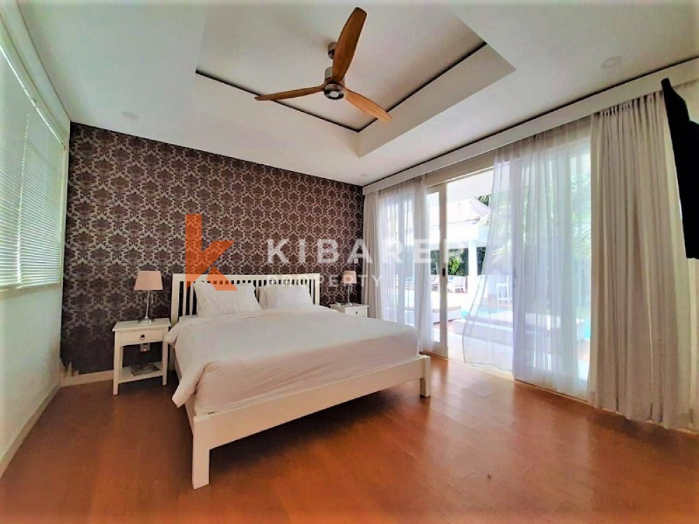 LUXURY FOUR BEDROOM OPEN LIVING VILLA IN PERERENAN — image 10