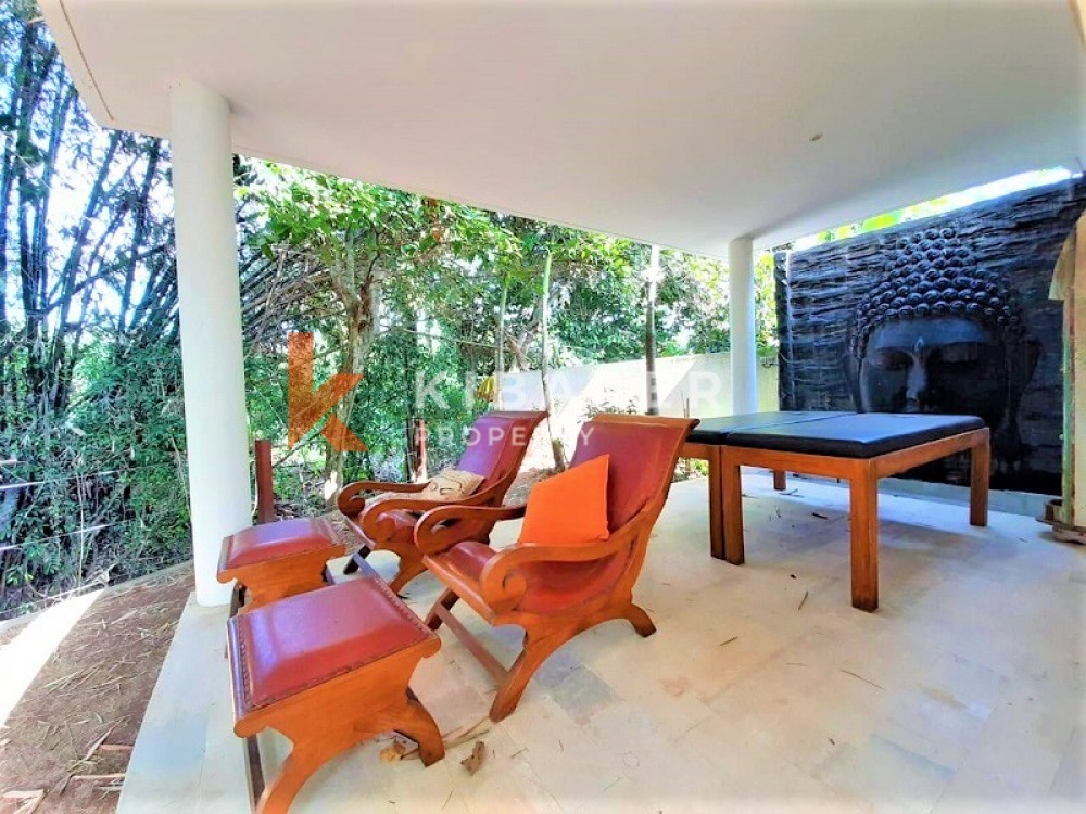 LUXURY FOUR BEDROOM OPEN LIVING VILLA IN PERERENAN — image 19