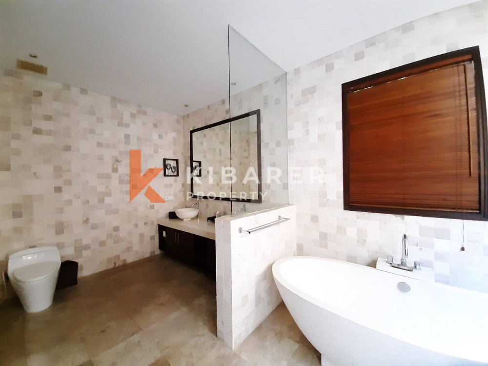 Three Bedroom close to the beach in Seseh — image 12