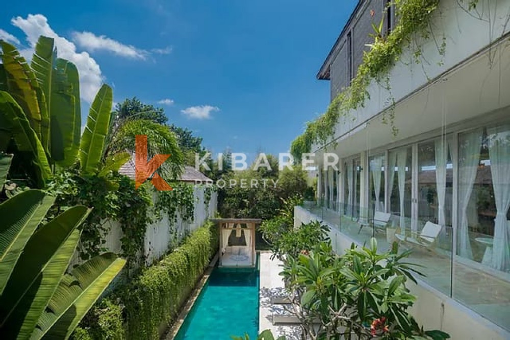 Stunning Three Bedroom Villa with best location in Canggu — image 10