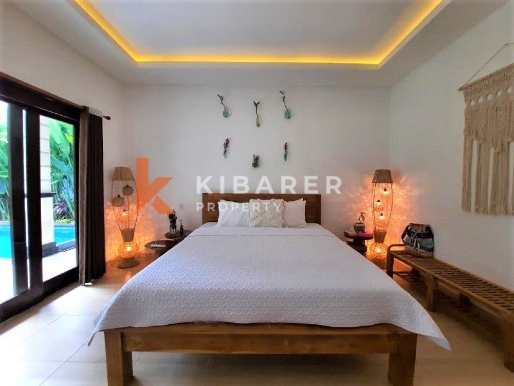Beautiful Three-Bedroom Open Living Villa in Canggu — image 17