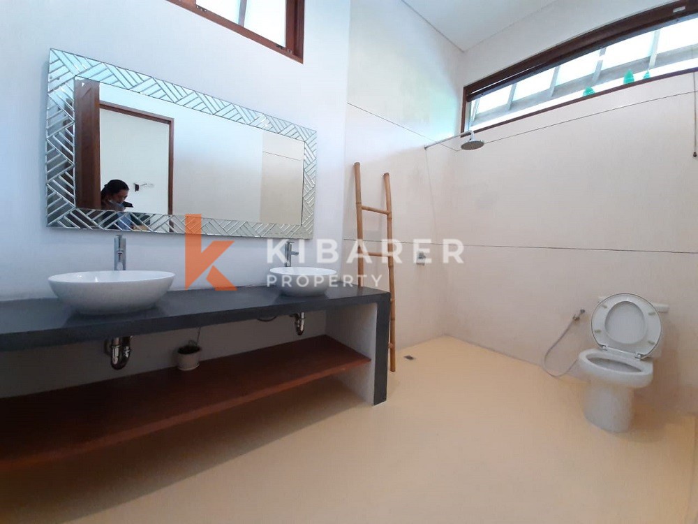Three Bedroom Complex Villa walking distance to Berawa Beach — image 12