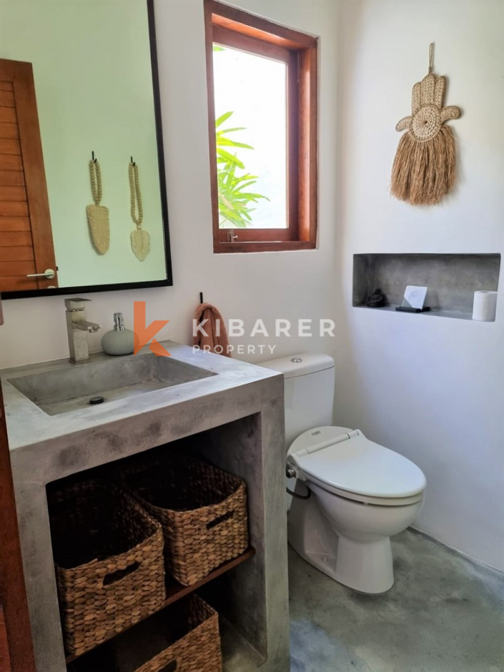 Beautiful Two-Bedroom Villa in Canggu — image 10