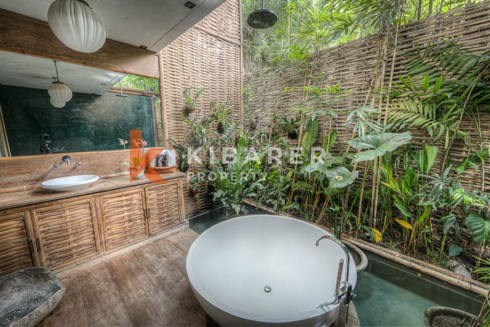 Peaceful Eight Bedroom Villa in the middle of nature in Umalas — image 9