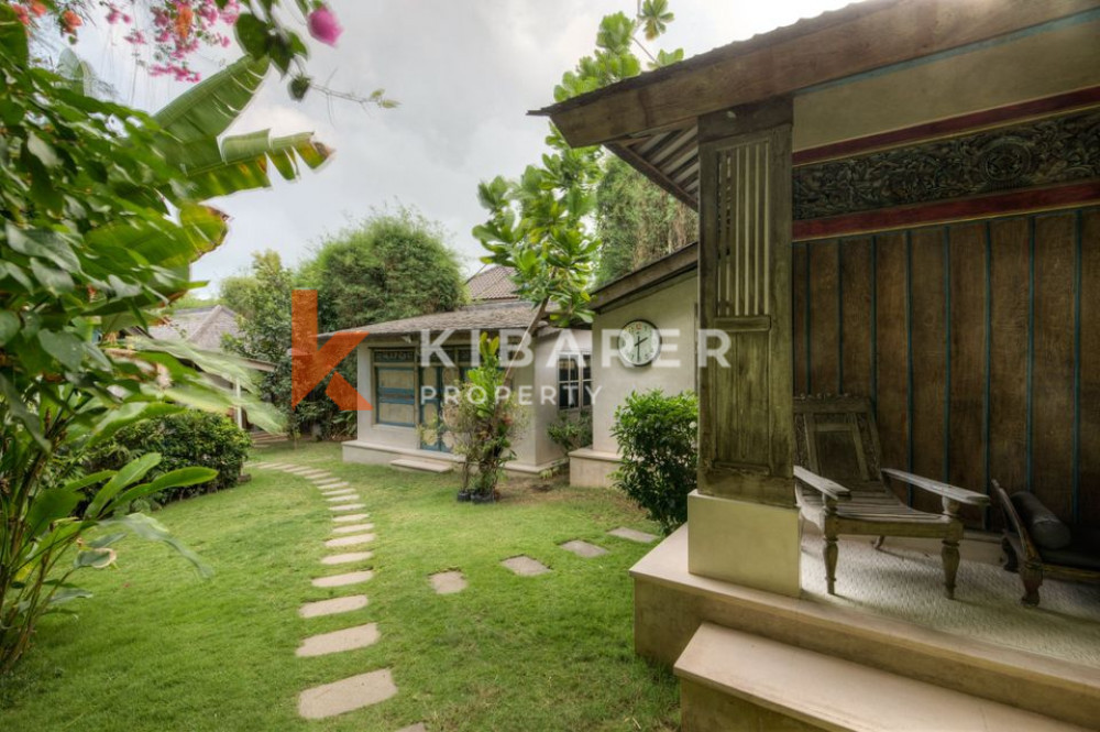 Peaceful Eight Bedroom Villa in the middle of nature in Umalas — image 11
