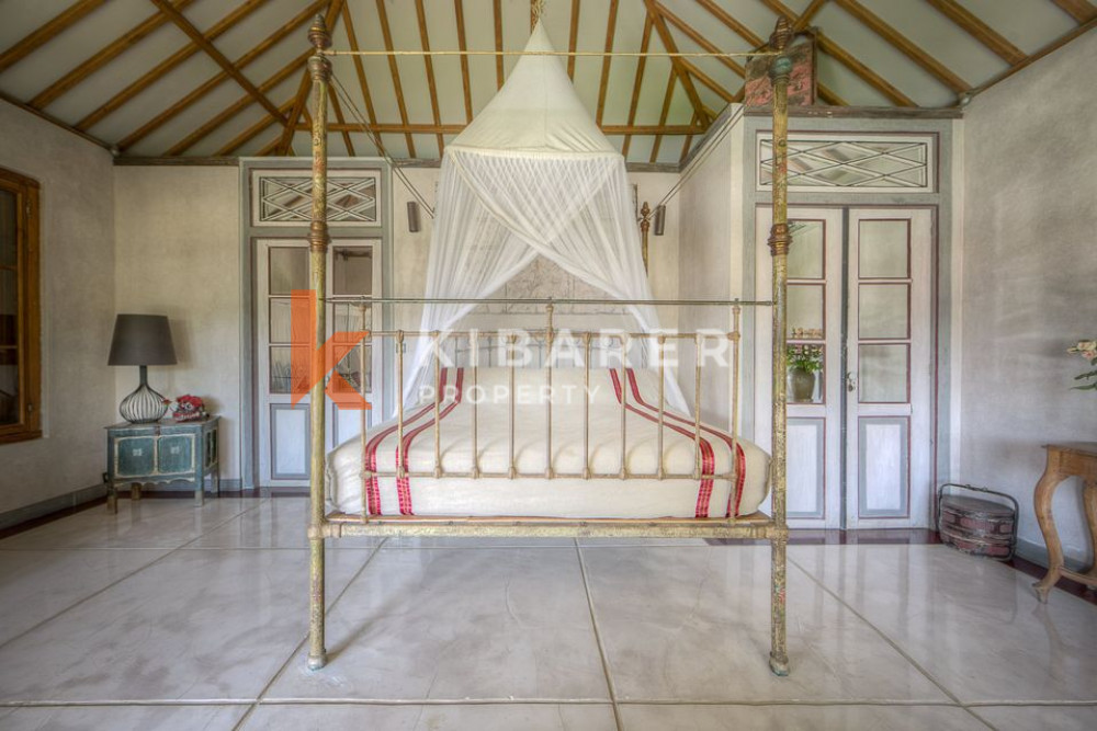 Peaceful Eight Bedroom Villa in the middle of nature in Umalas — image 12