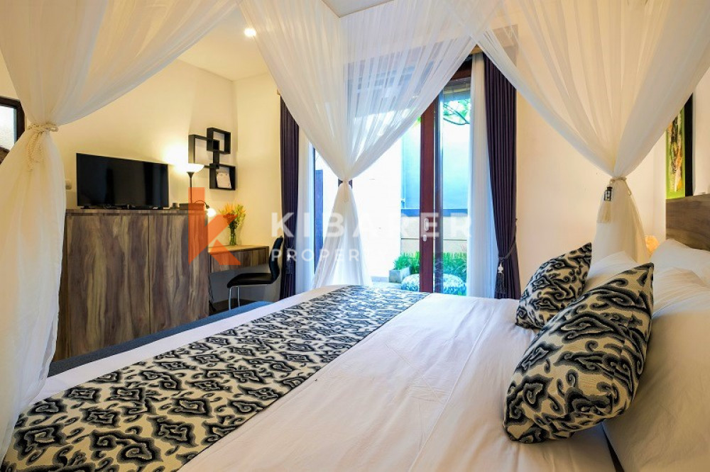 stunning one bedroom open living villa in pererenan — image 8