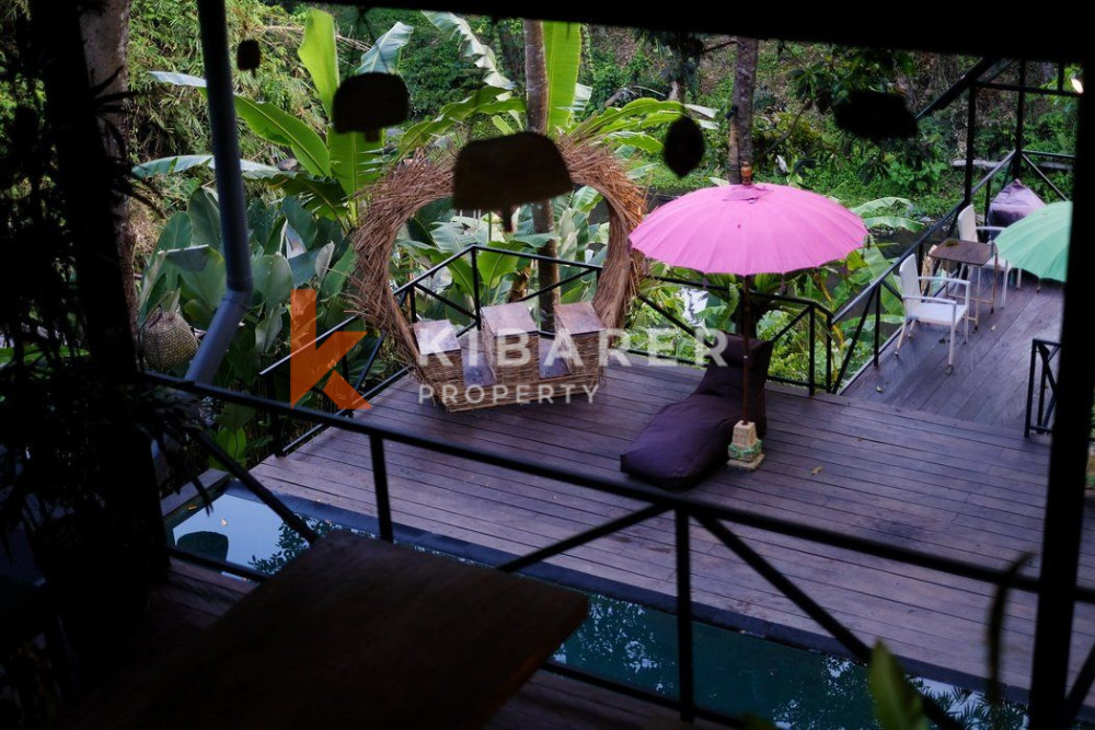 Wonderful Three Bedroom Riverside Villa Situated in Nyanyi — image 14
