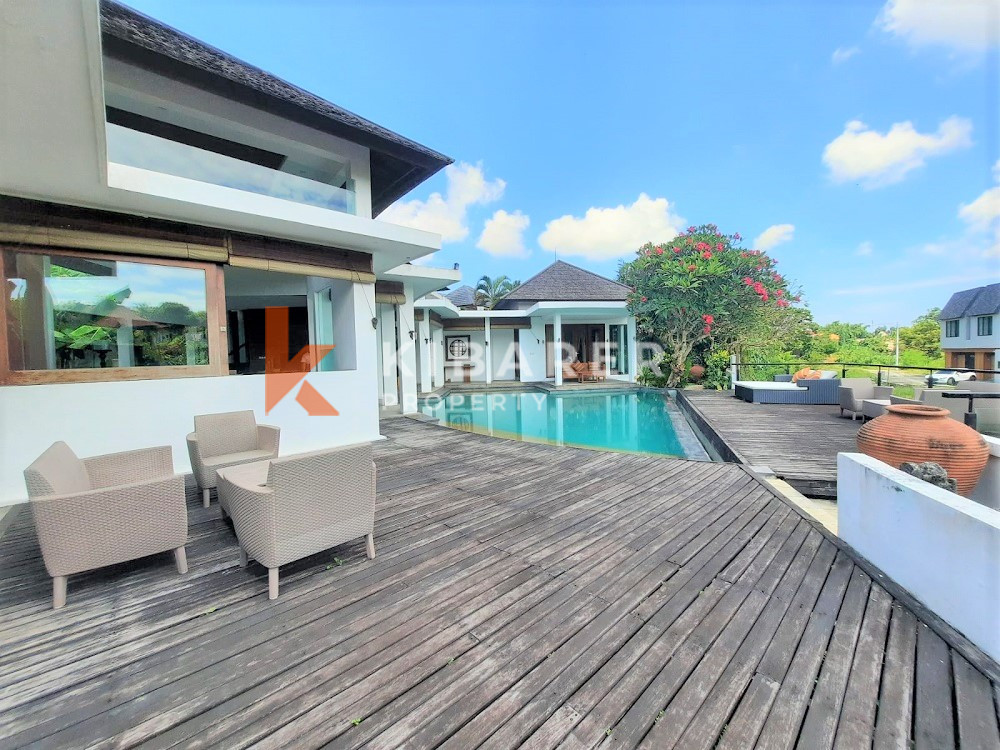 Incredible Four-Bedroom Open Villa Located in Canggu Padonan — image 3