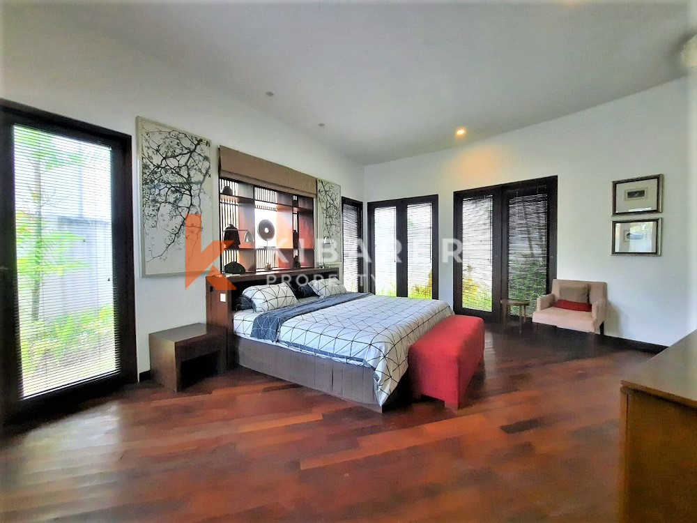 Incredible Four-Bedroom Open Villa Located in Canggu Padonan — image 13