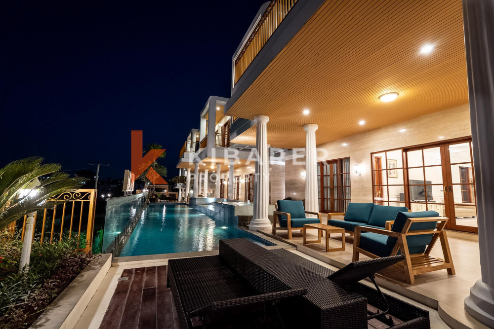 Beautiful Four Bedroom Retreat Overlooking the Jimbaran Ocean — image 1