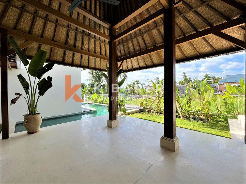 New Open Two-Bedroom Villa in Pererenan — image 6